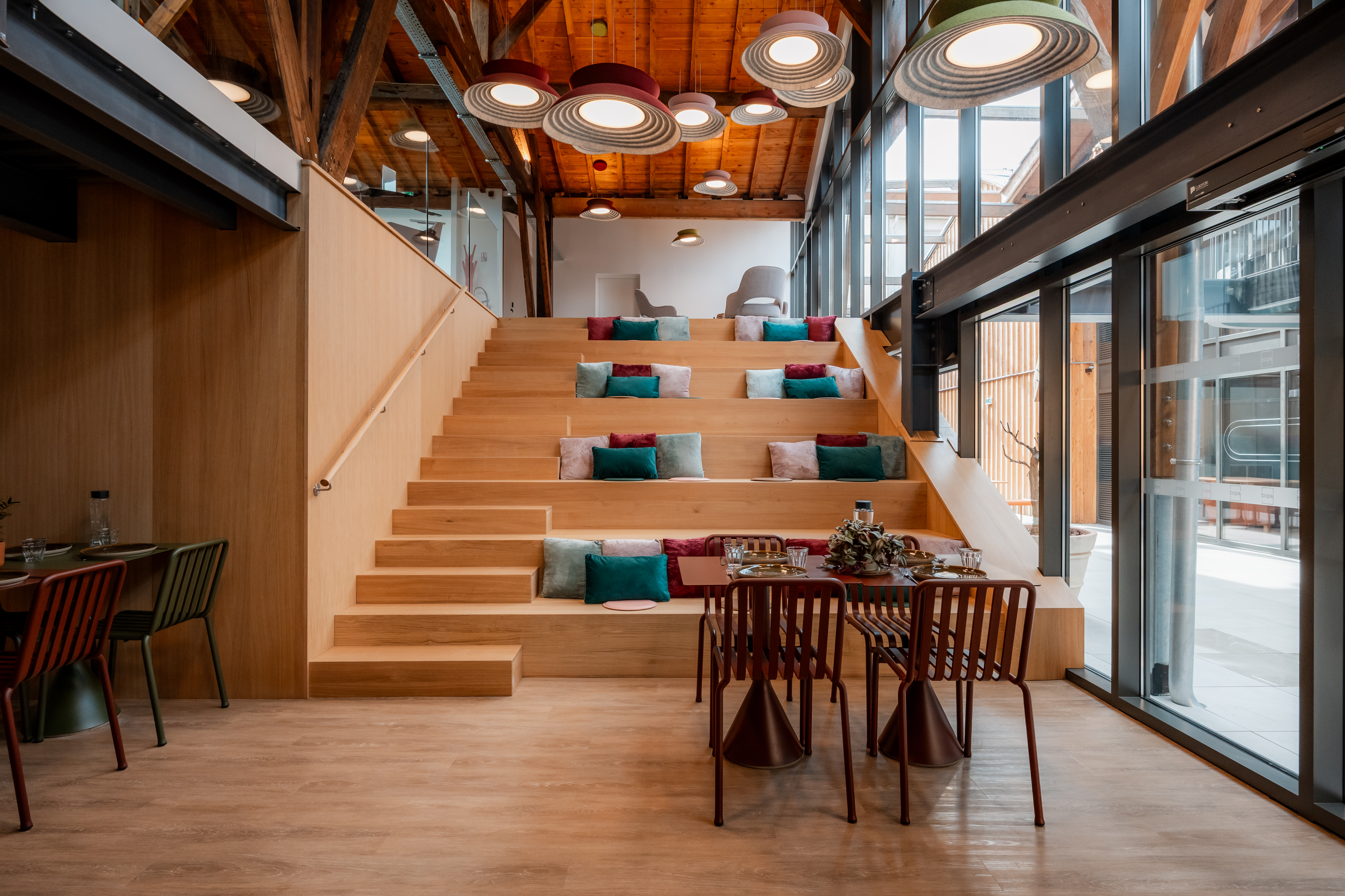 Lobby bureaux opérés